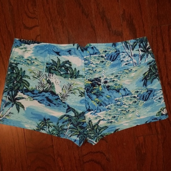 Express 2" Tropical Shorts - Picture 3 of 7